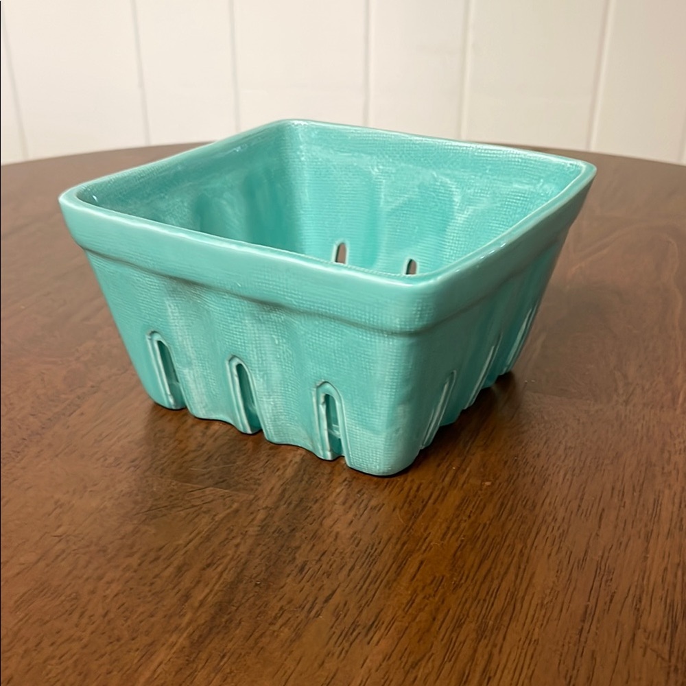 Anthro | Turquoise Ceramic Berry Basket
